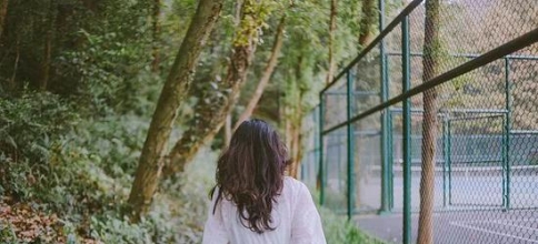没有一个女人是真的傻