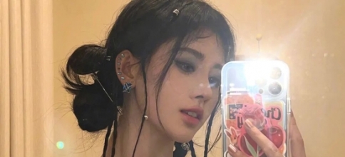 <b>啥？黏嘴糊头发的亮晶晶唇蜜又流行回来了？</b>