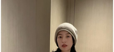 天气骤冷帽子成为凹造型必备 女明星是懂保暖的